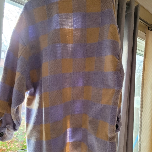 Plaid shacket - Picture 2 of 4